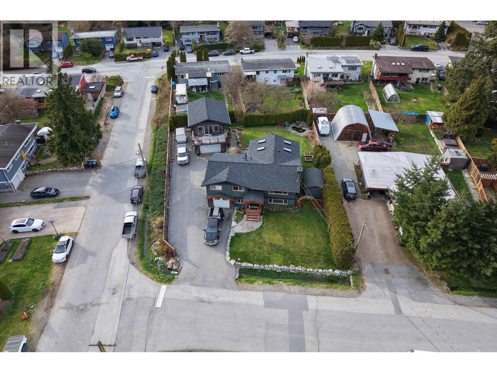 38101 CHESTNUT AVENUE, Squamish