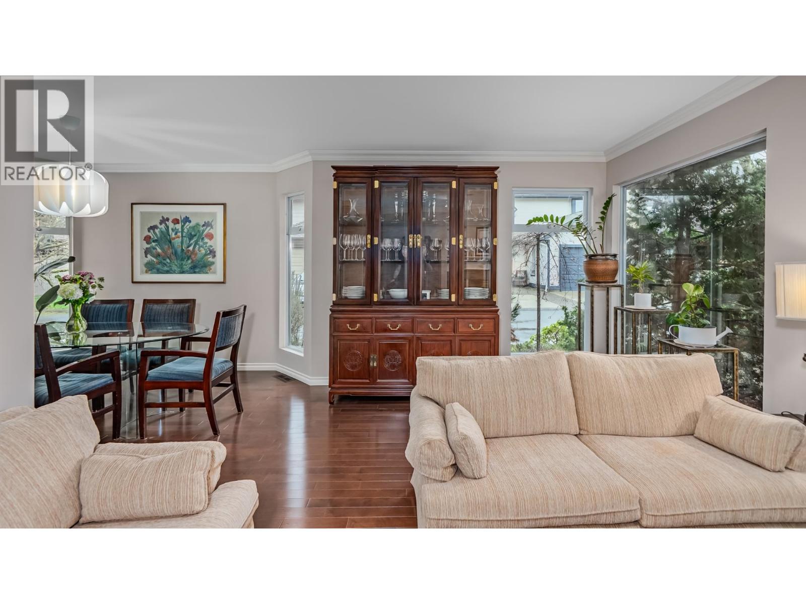 6096 49 Avenue, Delta