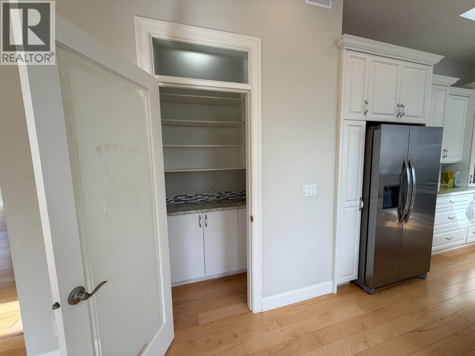 226 GIFFORD PLACE, New Westminster