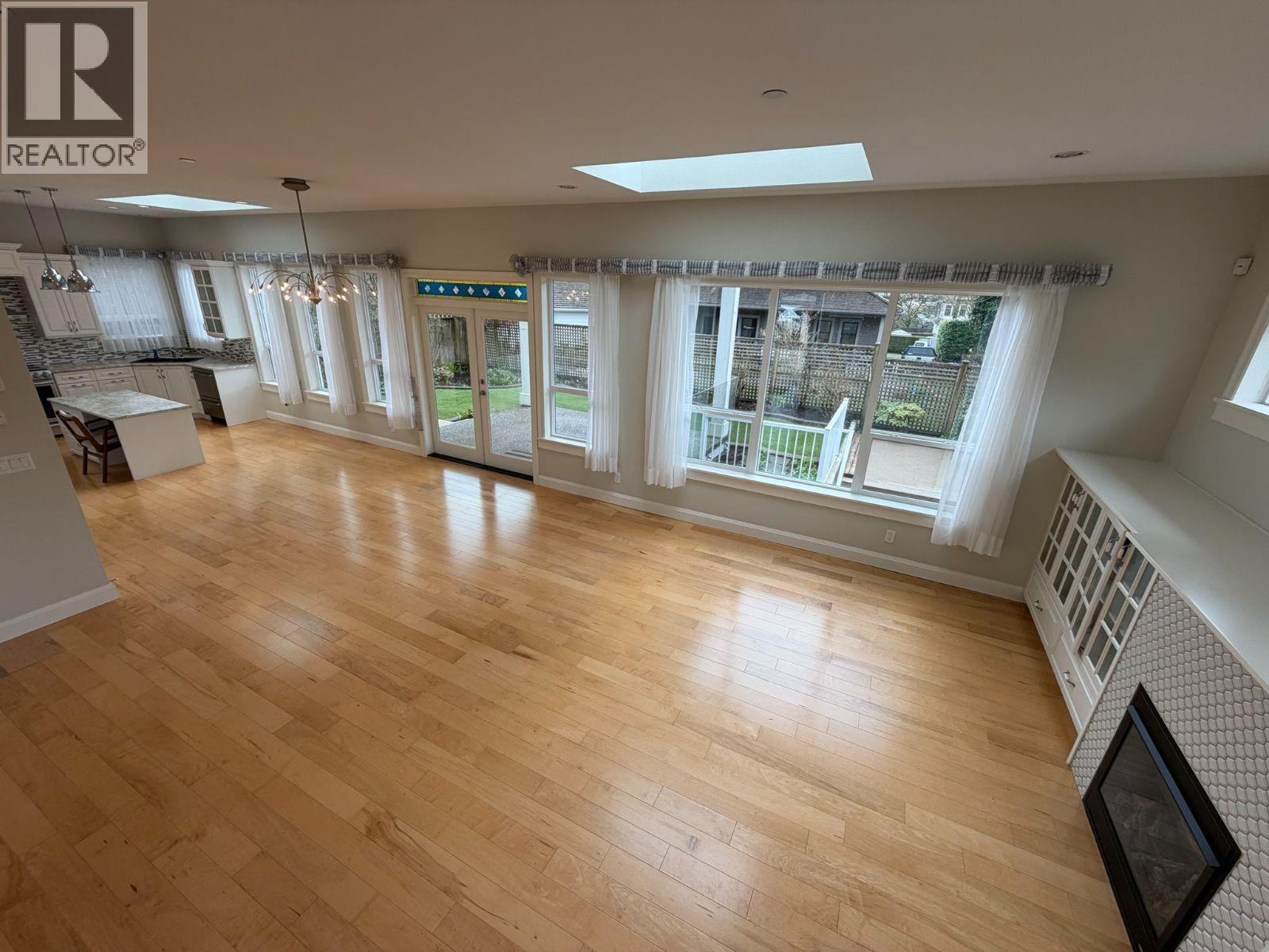 226 GIFFORD PLACE, New Westminster