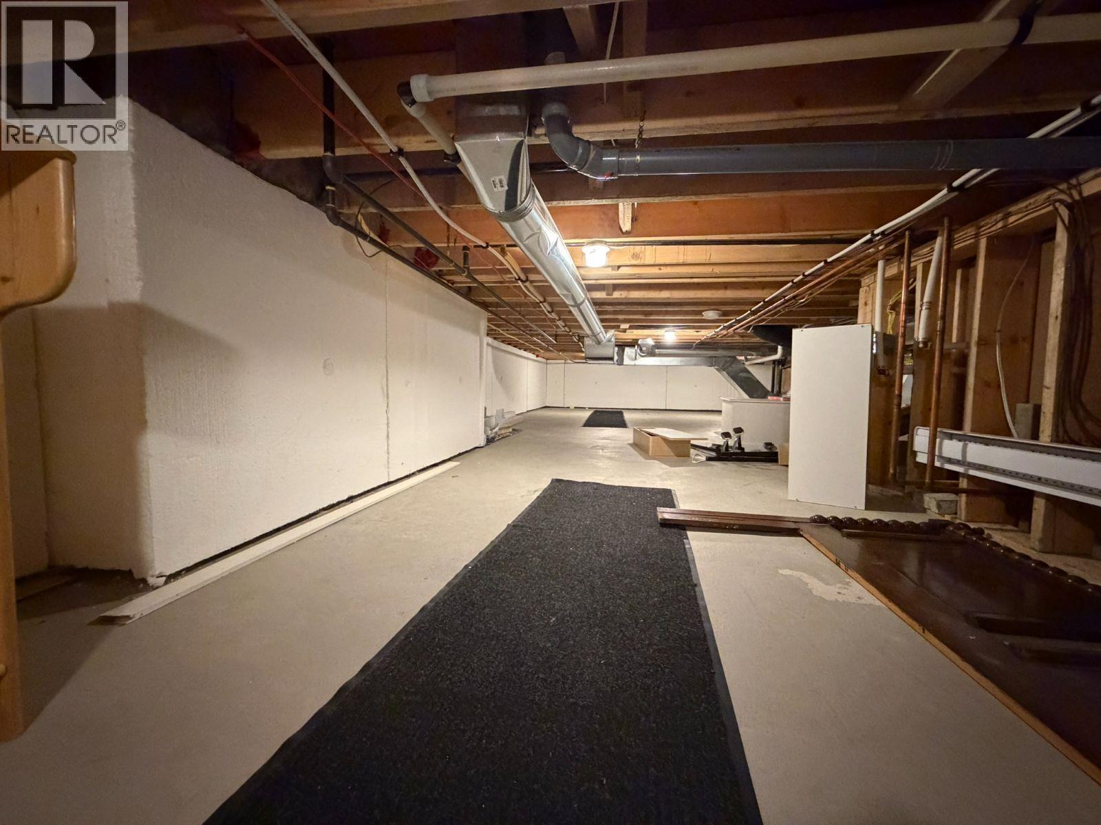 226 GIFFORD PLACE, New Westminster