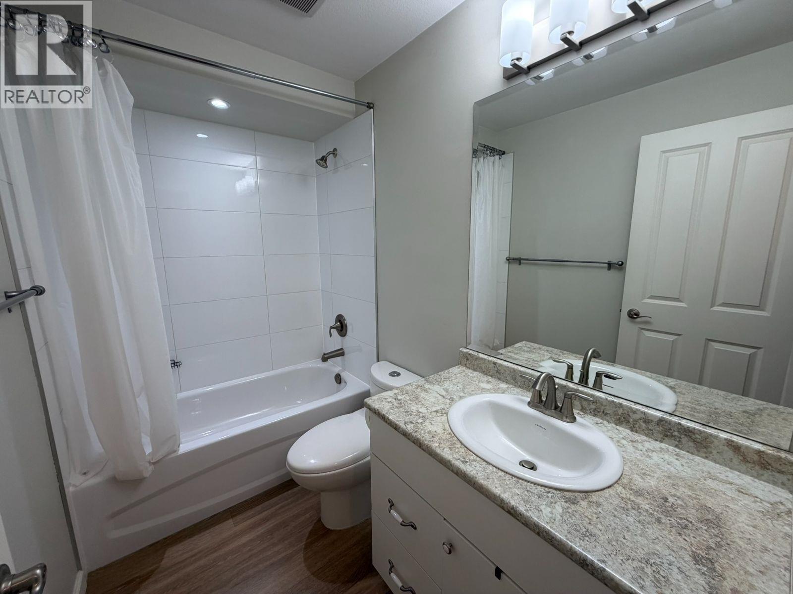 226 GIFFORD PLACE, New Westminster