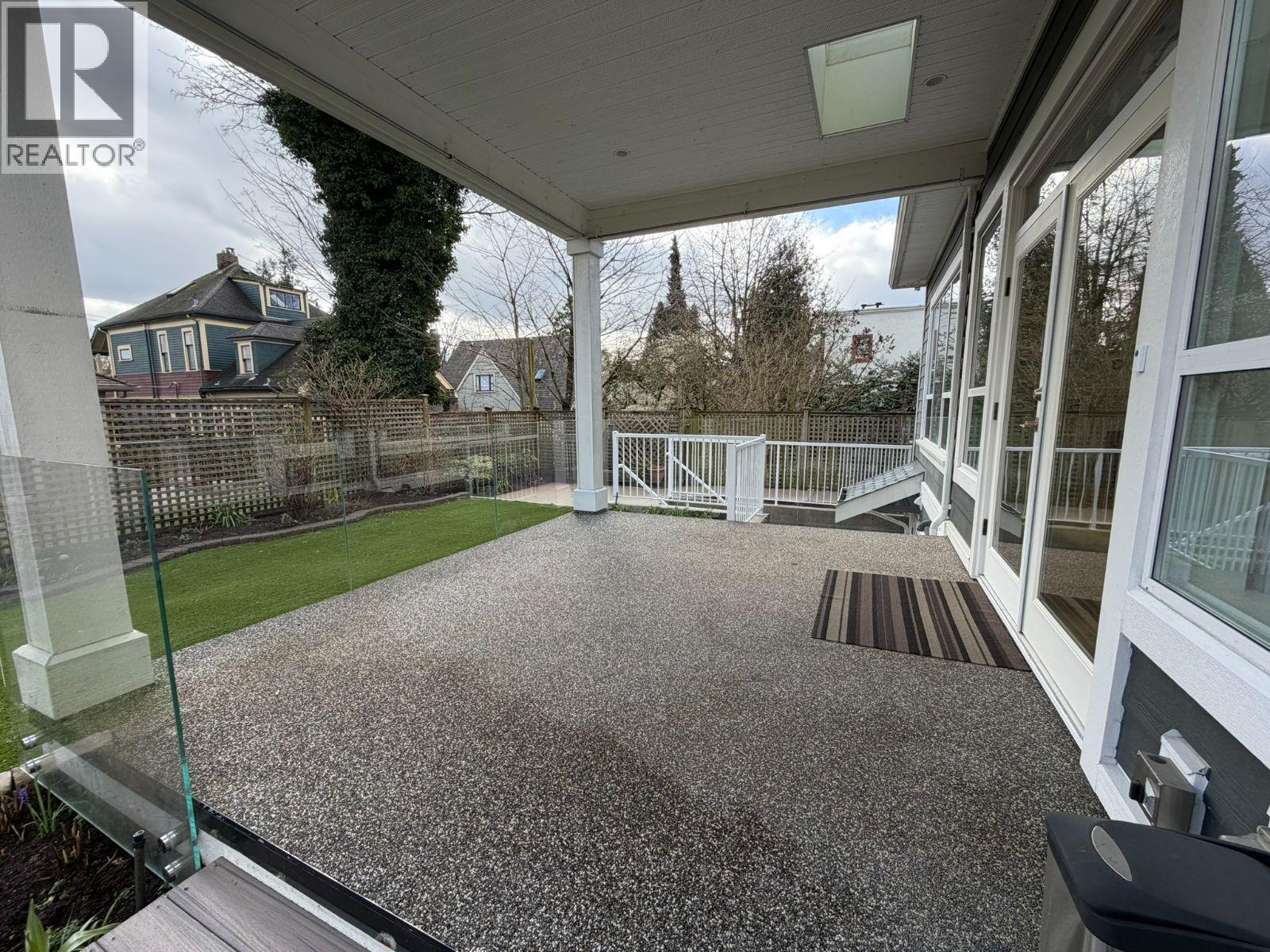 226 GIFFORD PLACE, New Westminster