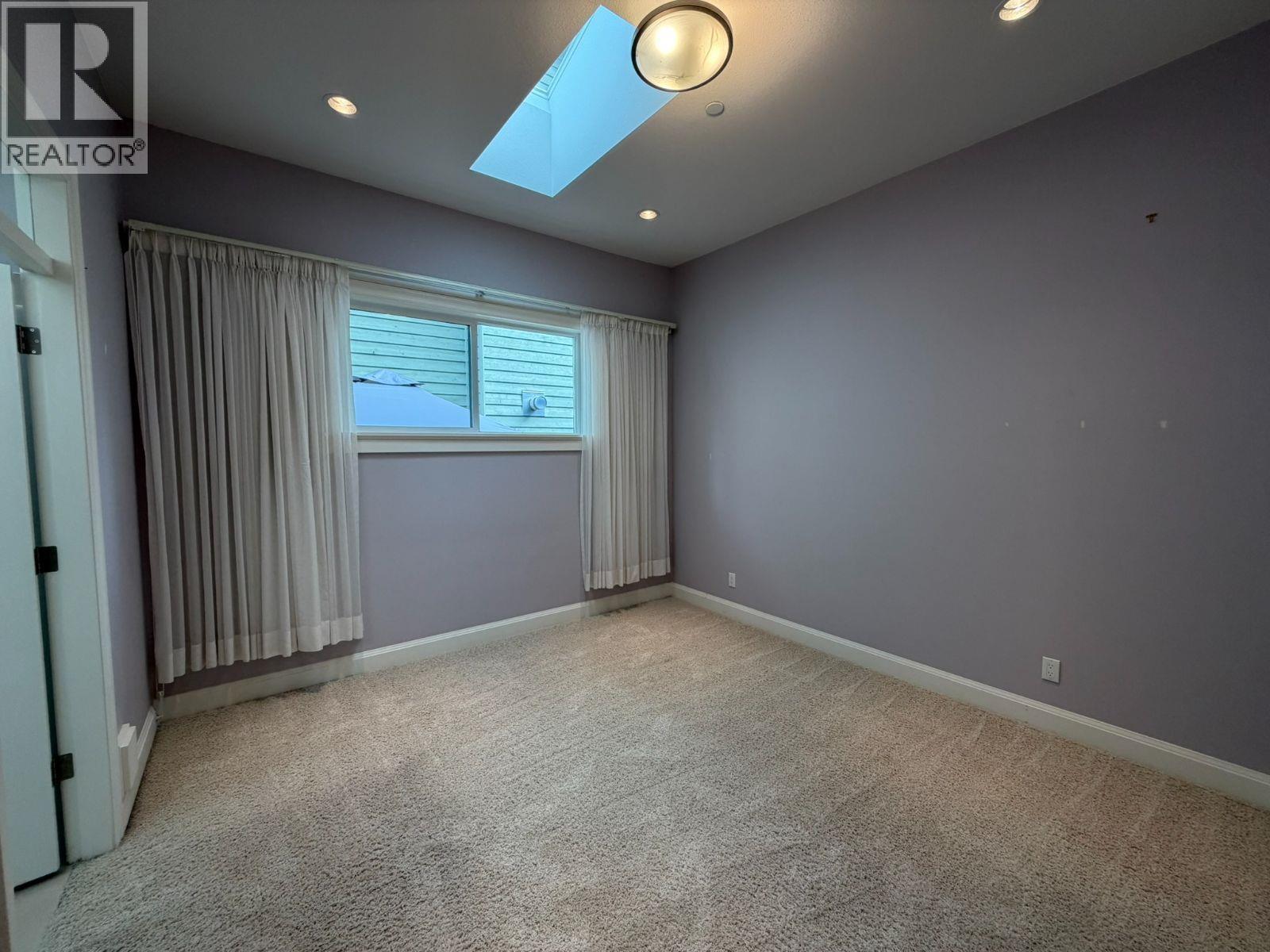 226 GIFFORD PLACE, New Westminster