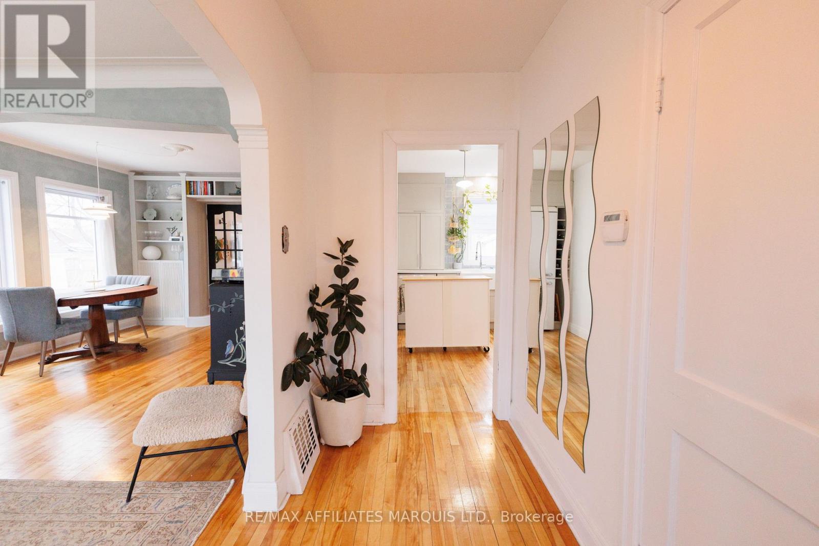 441 YORK STREET - 11
