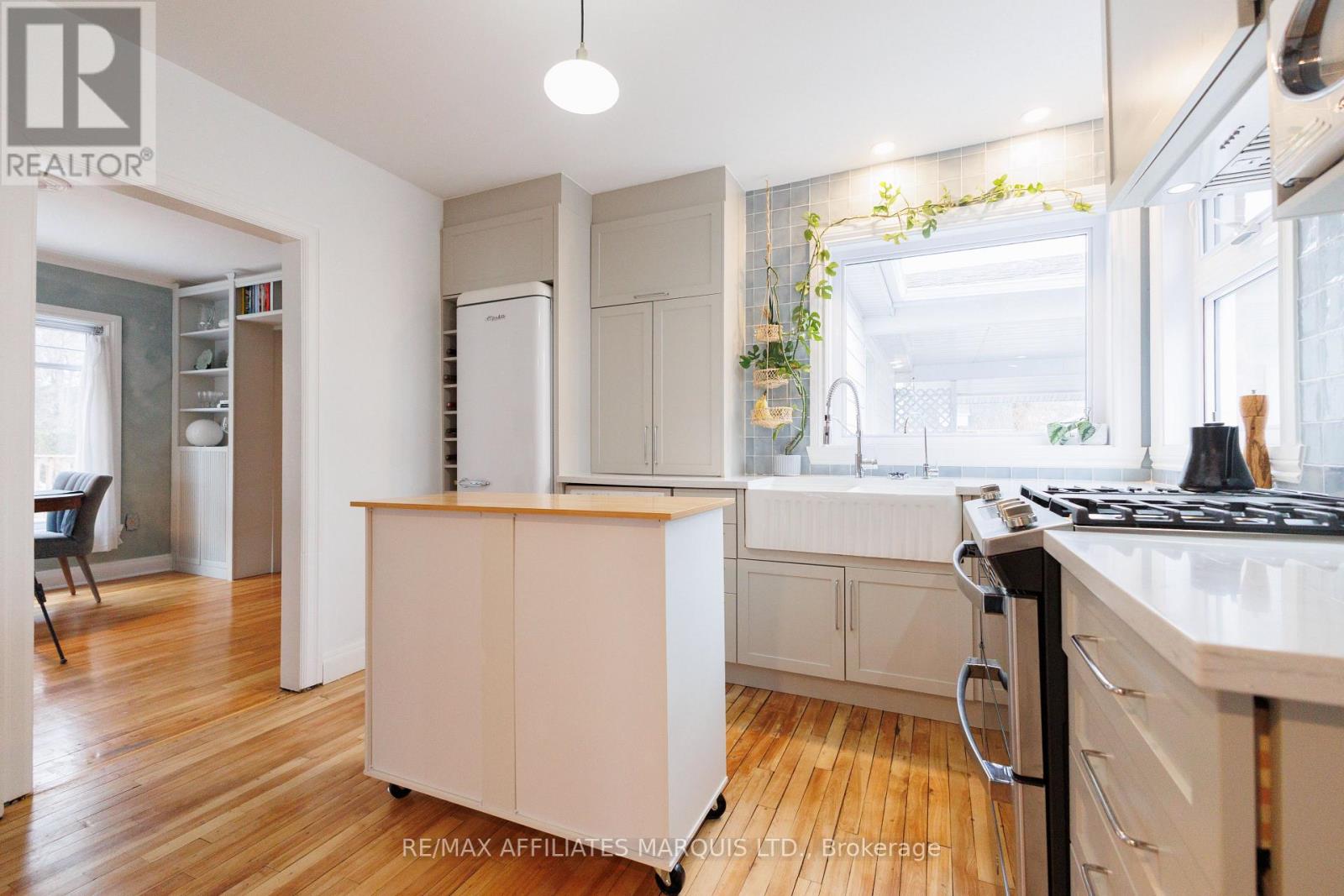 441 YORK STREET - 16