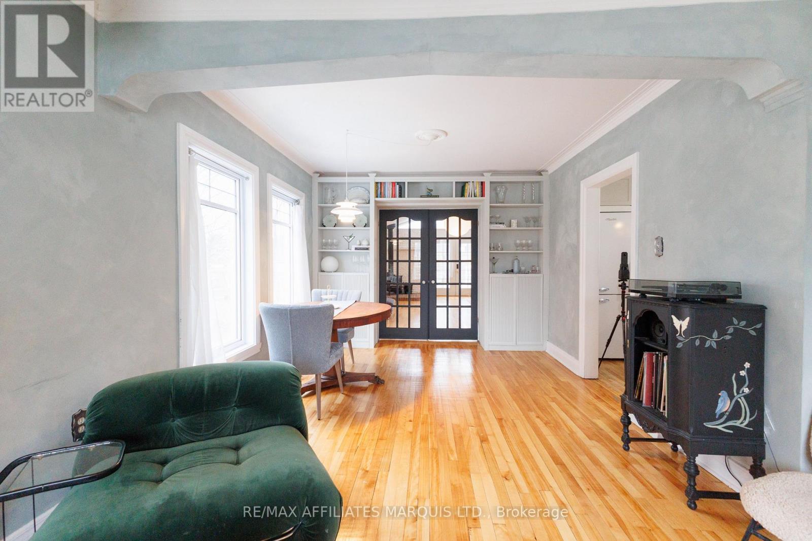 441 YORK STREET - 23