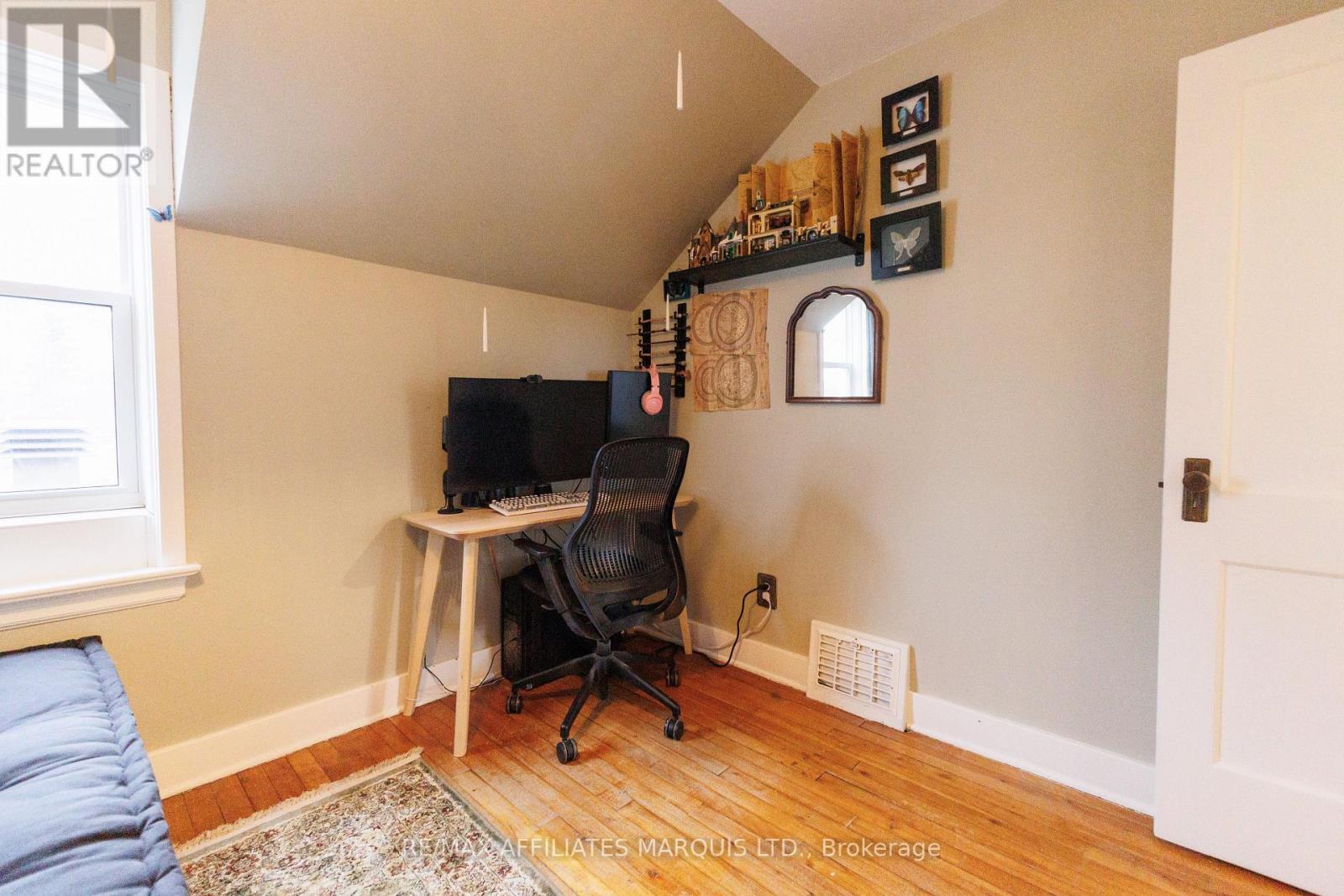 441 YORK STREET - 33
