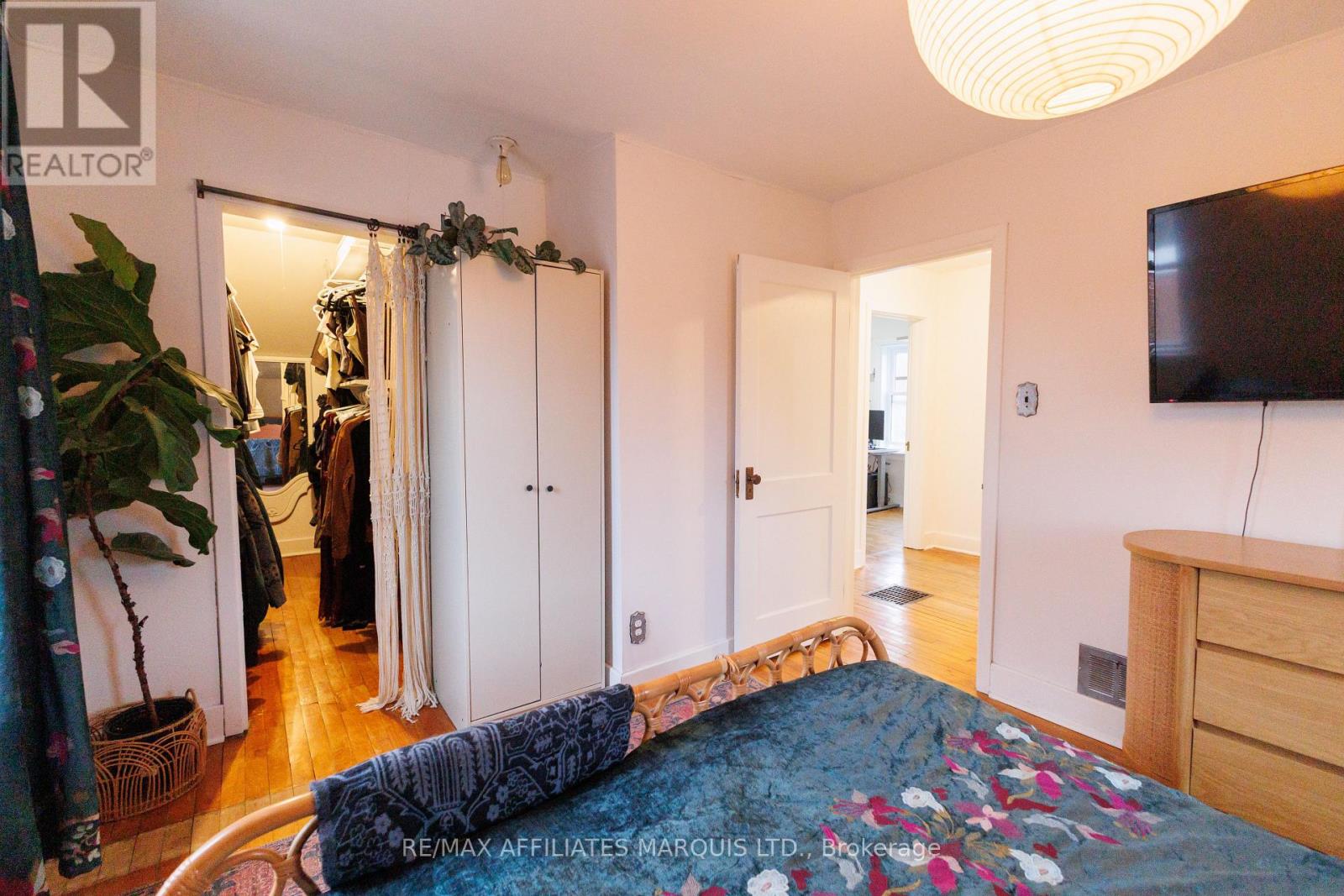 441 YORK STREET - 37