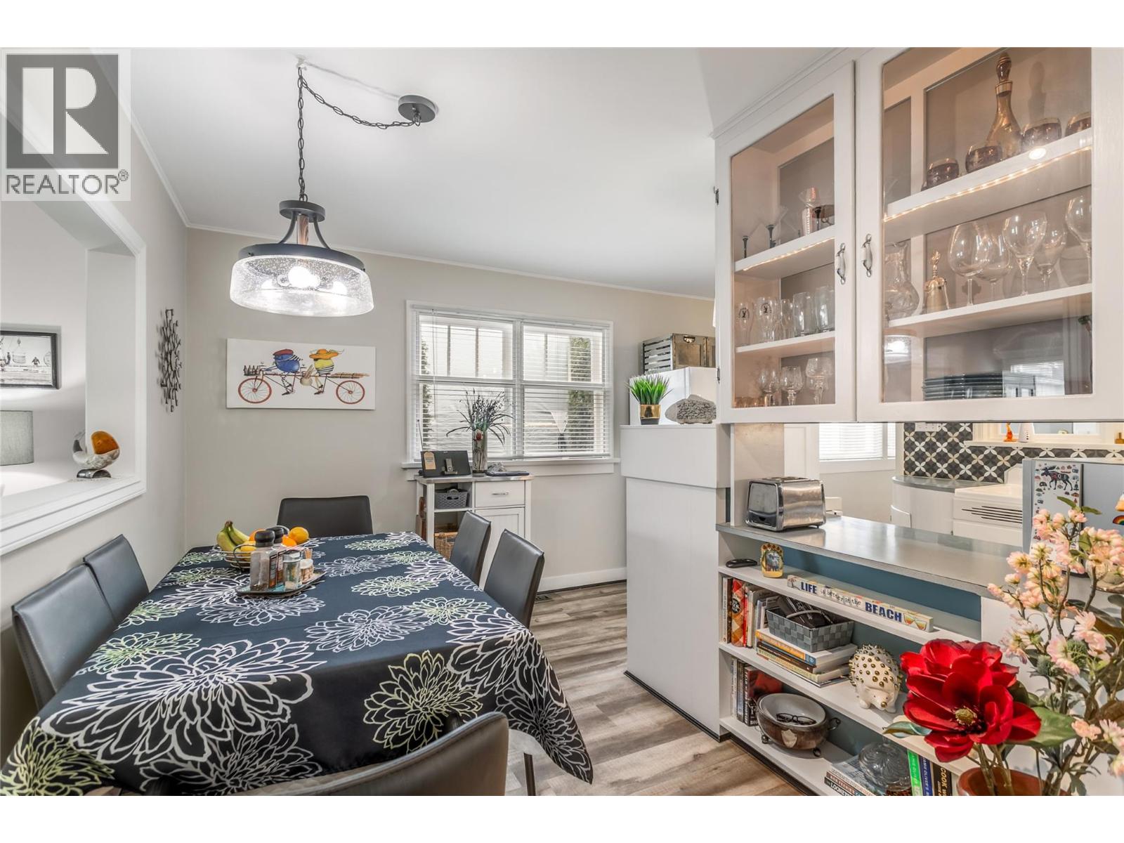 457 Patterson Avenue, Kelowna