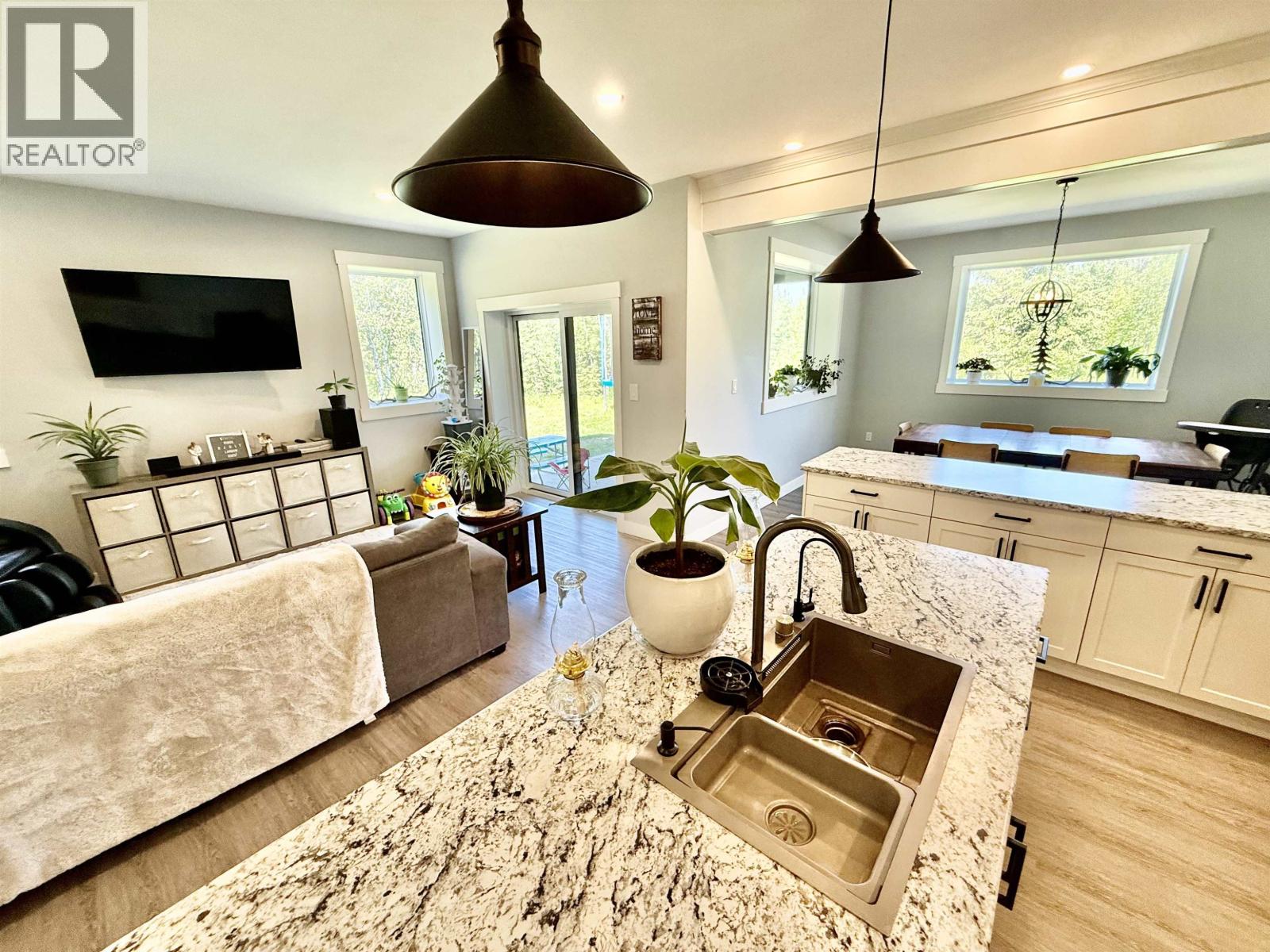 24151 RIVER Road, Smithers