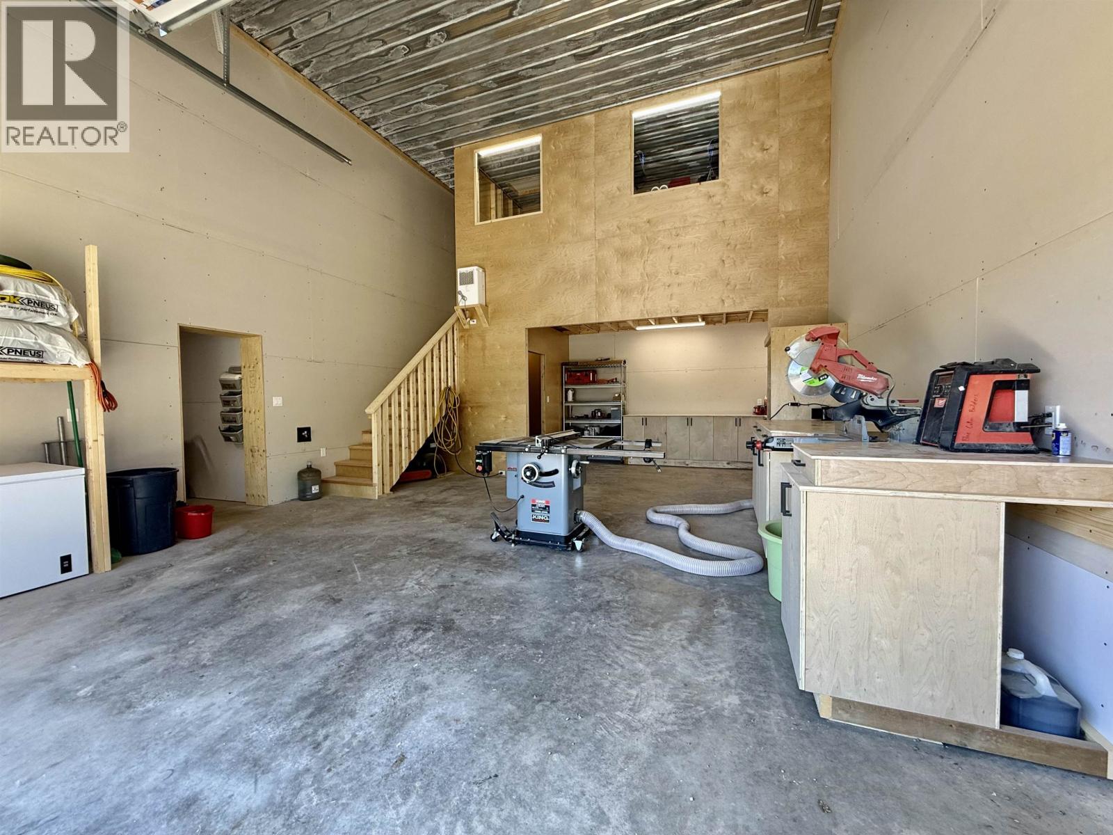 24151 RIVER Road, Smithers