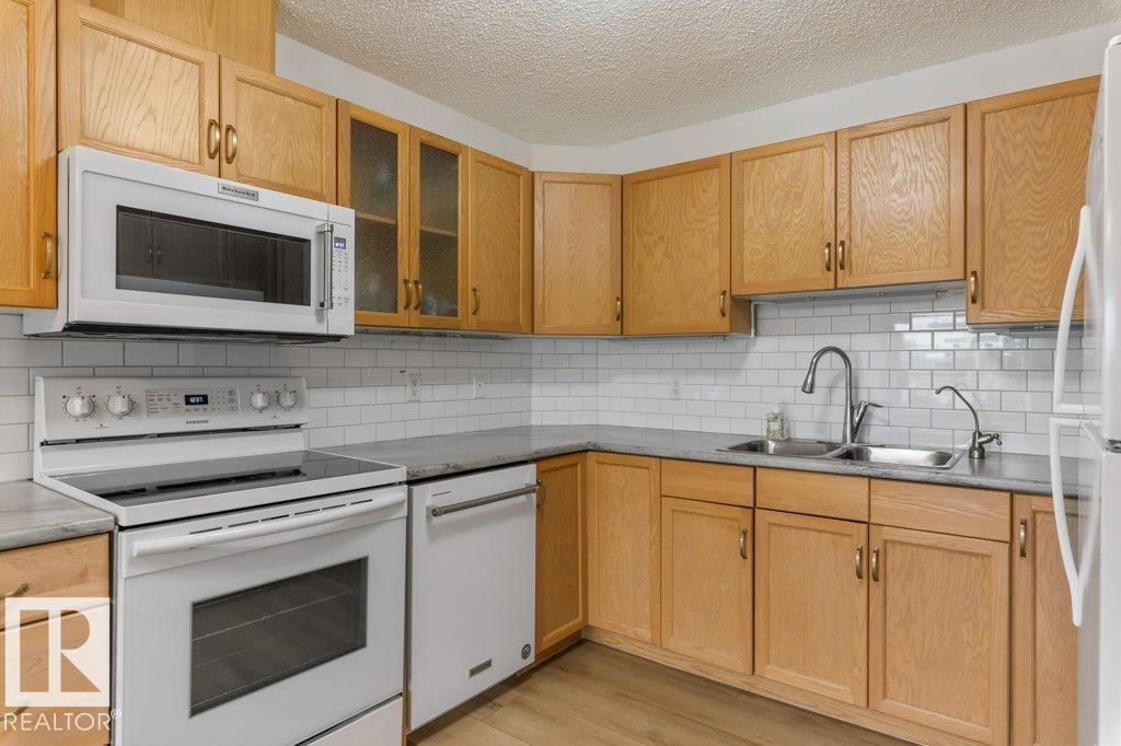 #238 2741 55 ST NW - 4