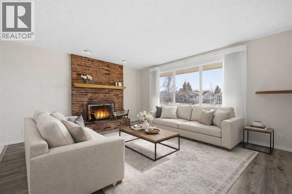 Single Family House 4 Level for Sale in   Avenue NE Rundle Calgary 