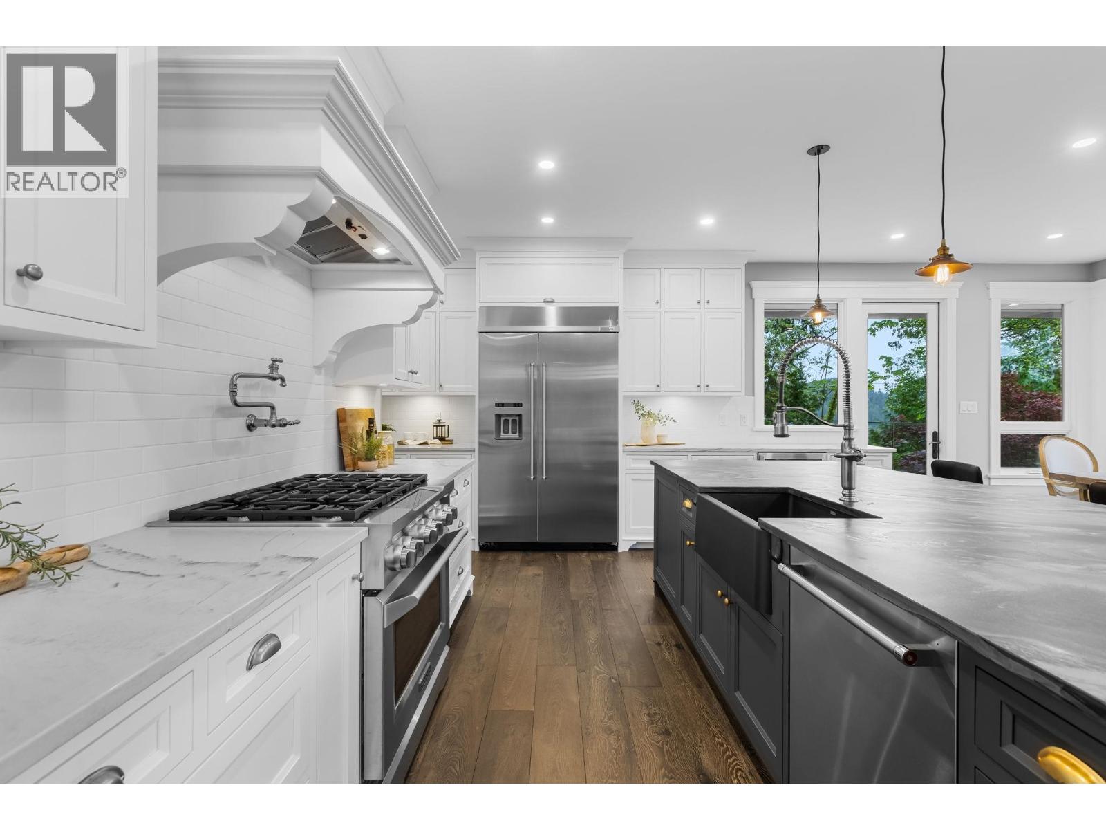 3377 SENKLER ROAD, Port Moody