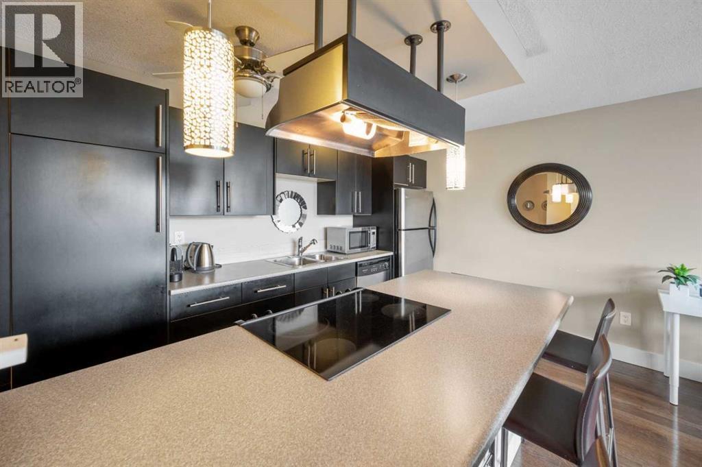 Single Family House for Sale in    Avenue SW Cliff Bungalow Calgary 