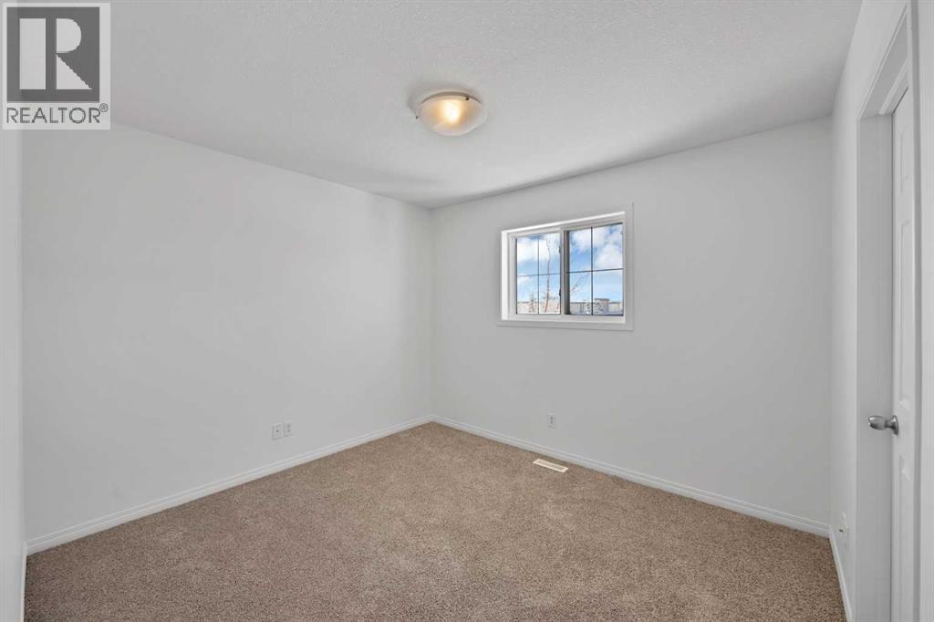 Single Family House for Sale in   Tarawood Lane NE Taradale Calgary 