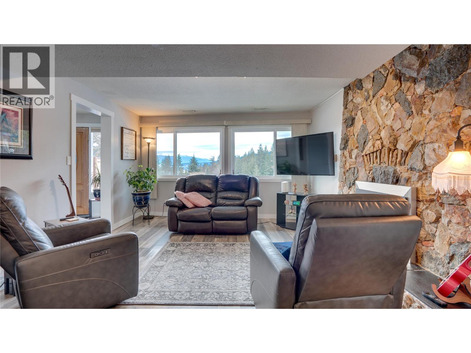 48 STROULGER ROAD - 11