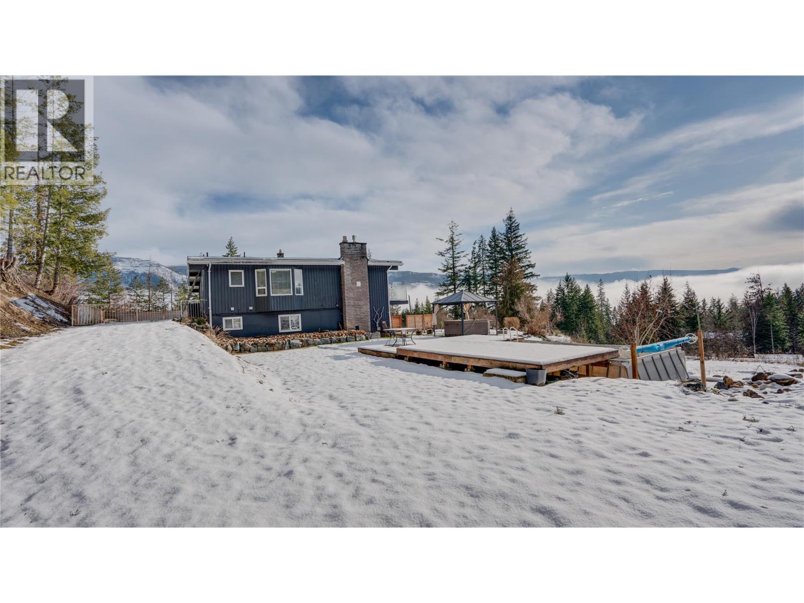 48 STROULGER ROAD - 52