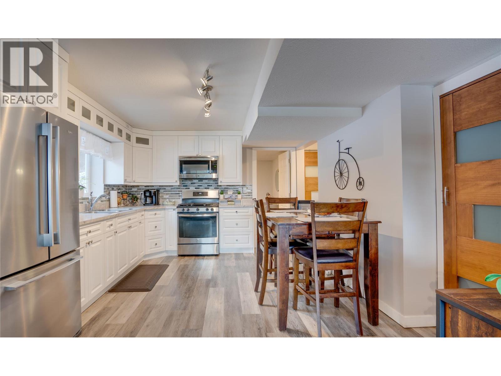 48 STROULGER ROAD - 14