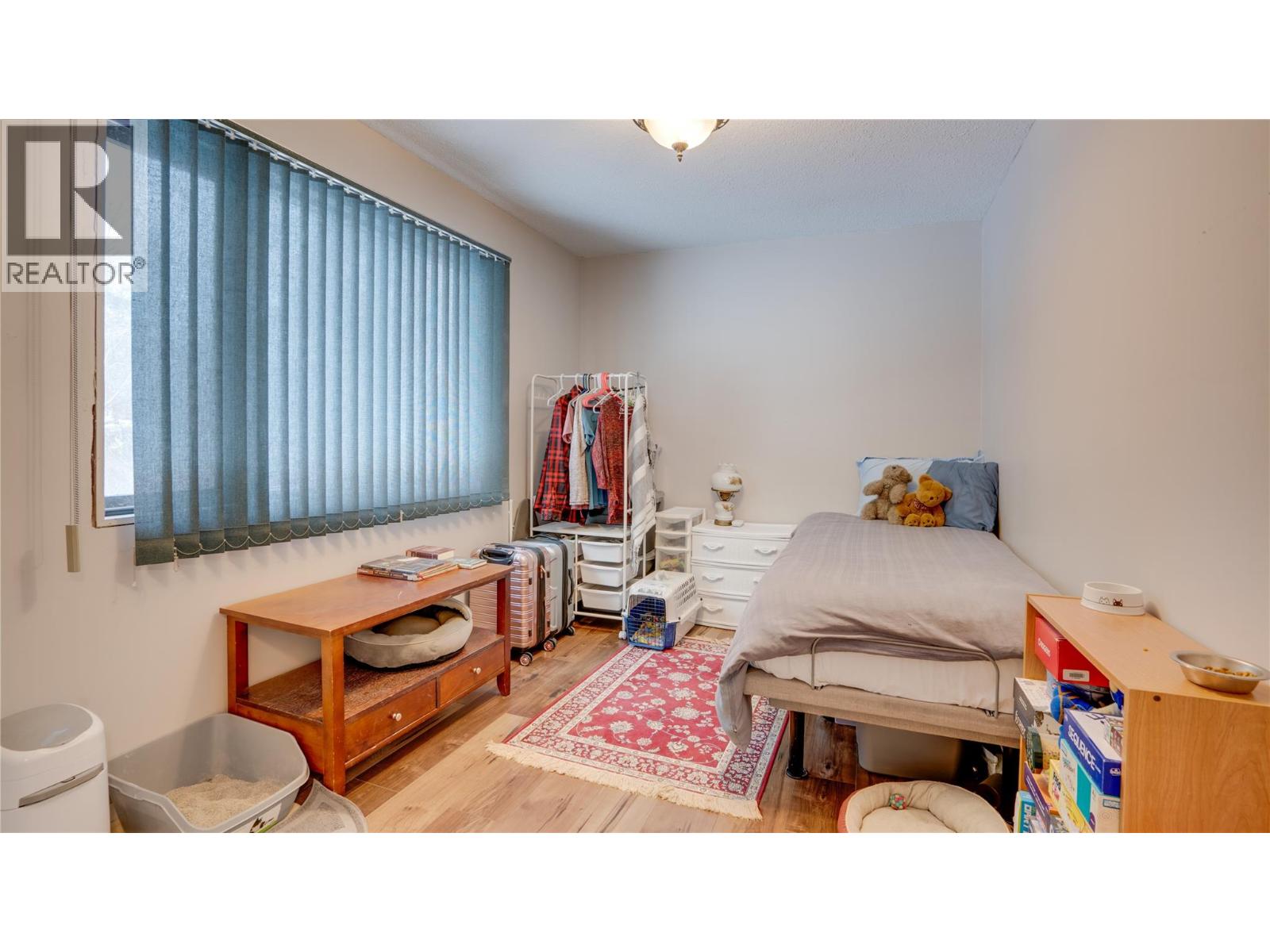 48 STROULGER ROAD - 38