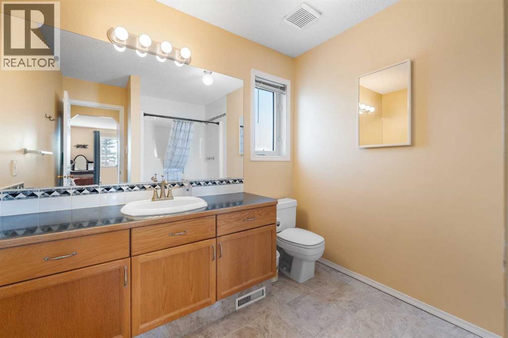 Single Family House for Sale in  Tuscany Valley View NW Tuscany Calgary 