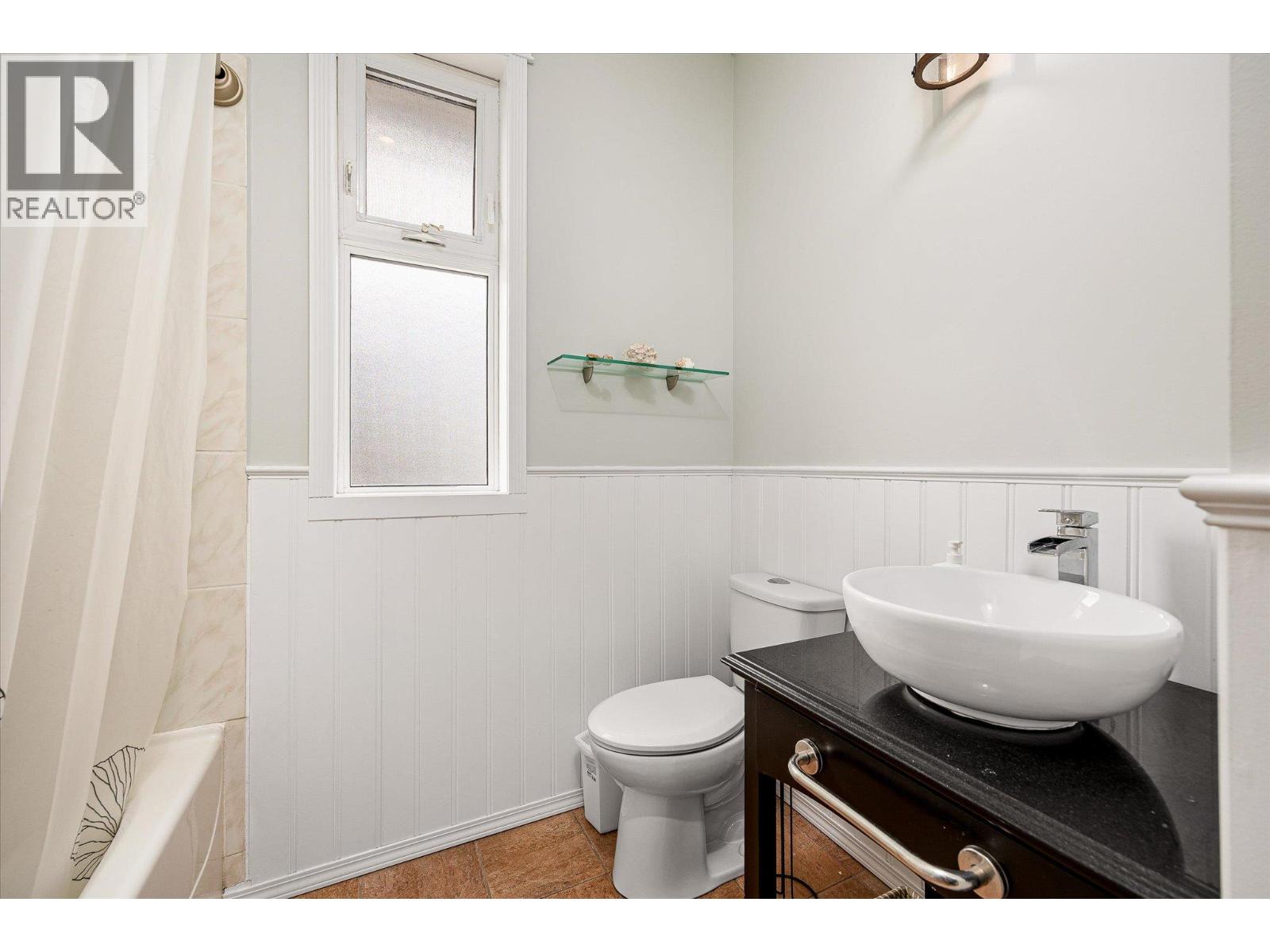  3765 Lornell Crescent, Peachland