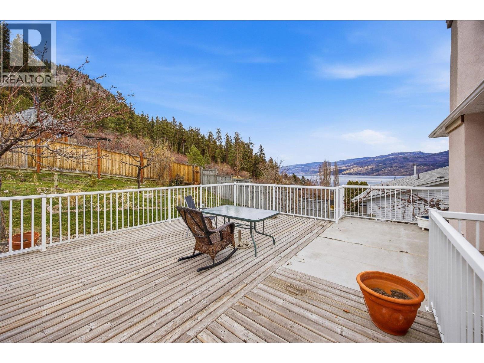  3765 Lornell Crescent, Peachland