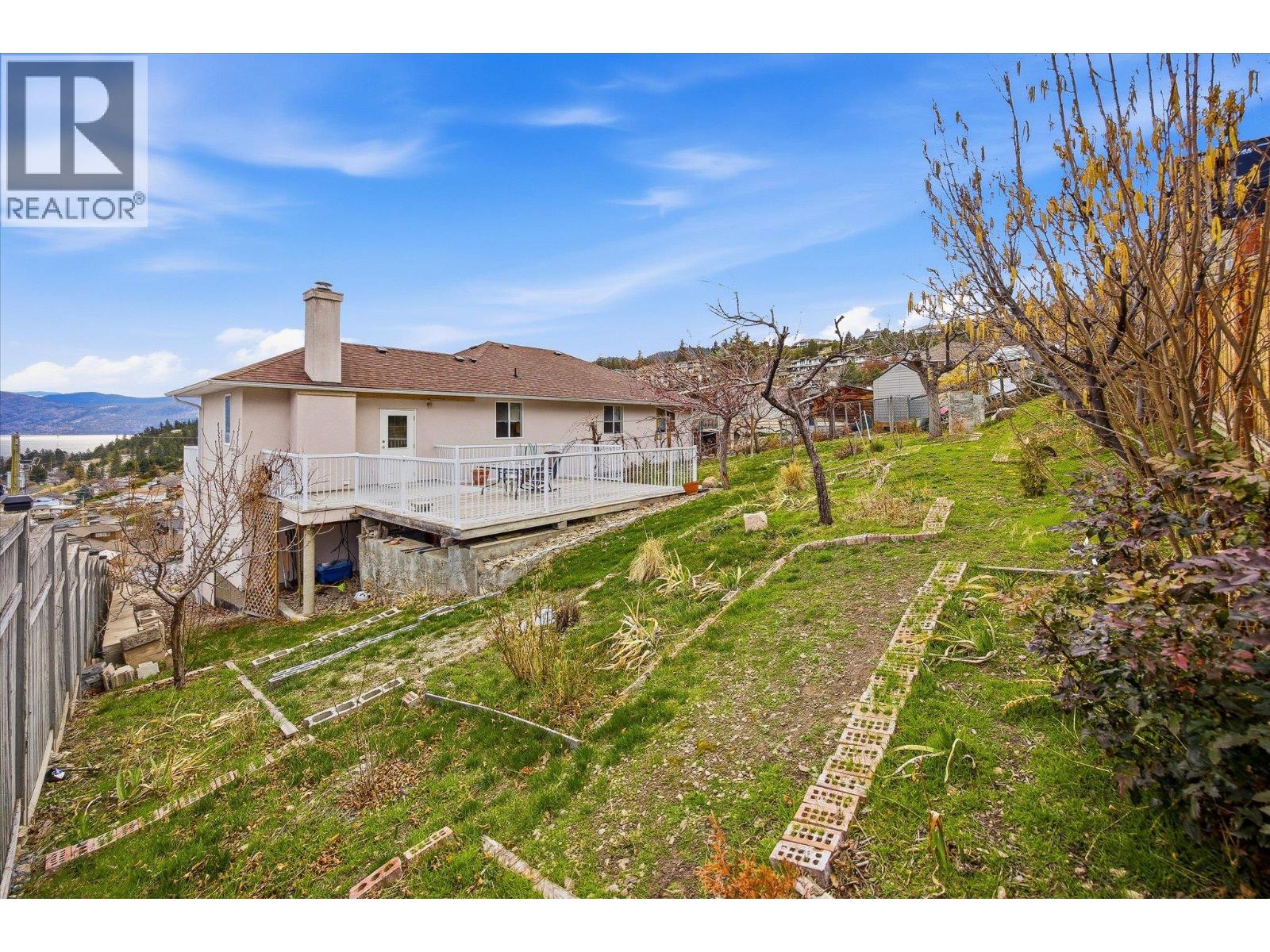  3765 Lornell Crescent, Peachland