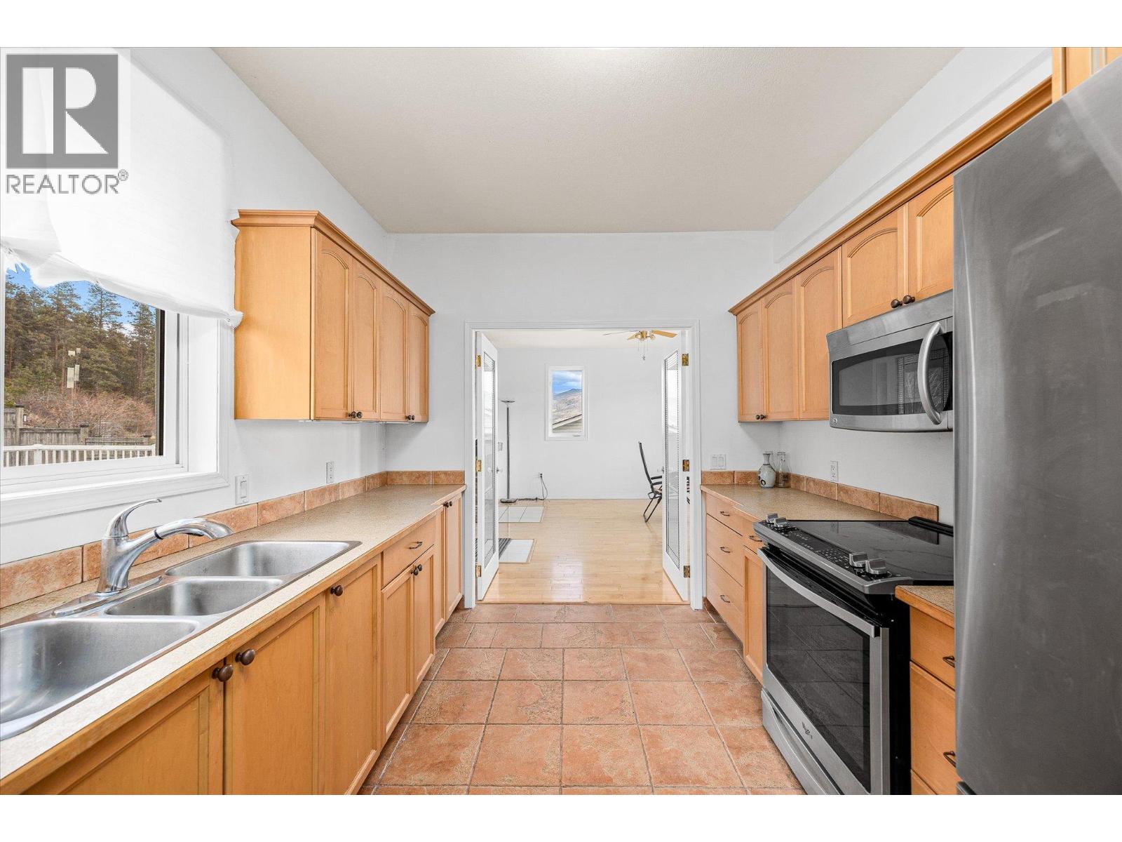  3765 Lornell Crescent, Peachland