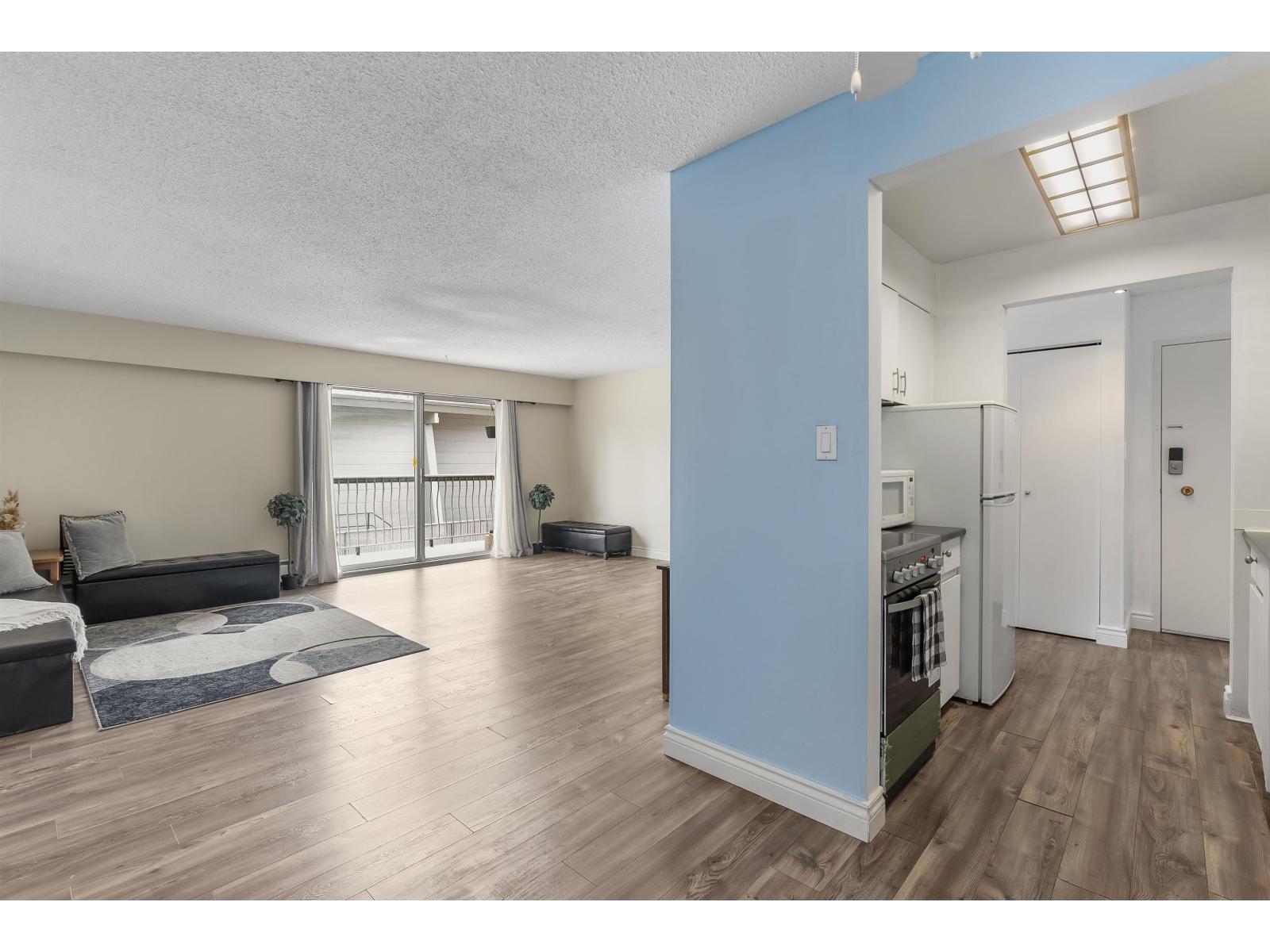 #221-11806 88 Avenue, Delta