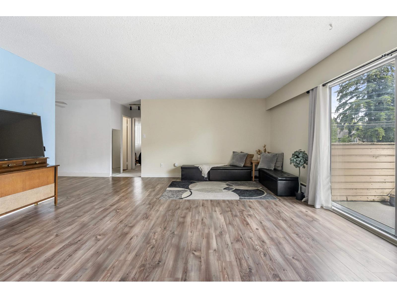 #221-11806 88 Avenue, Delta