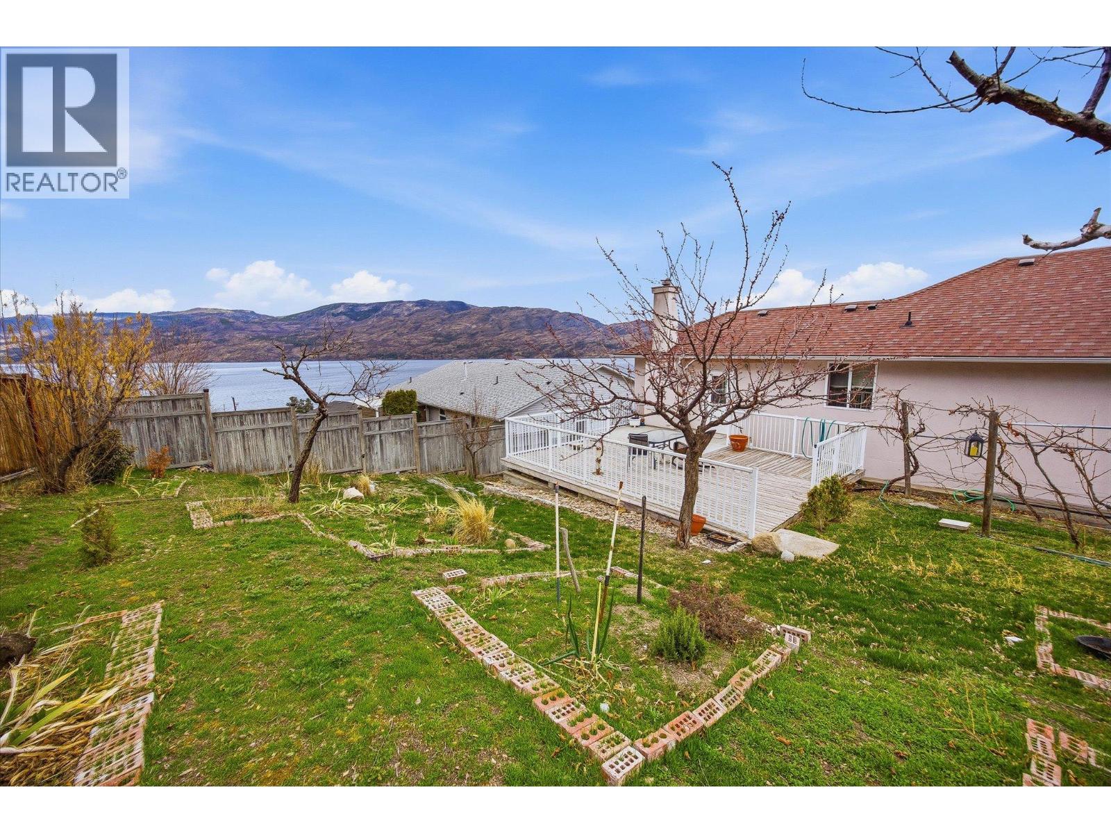  3765 Lornell Crescent, Peachland