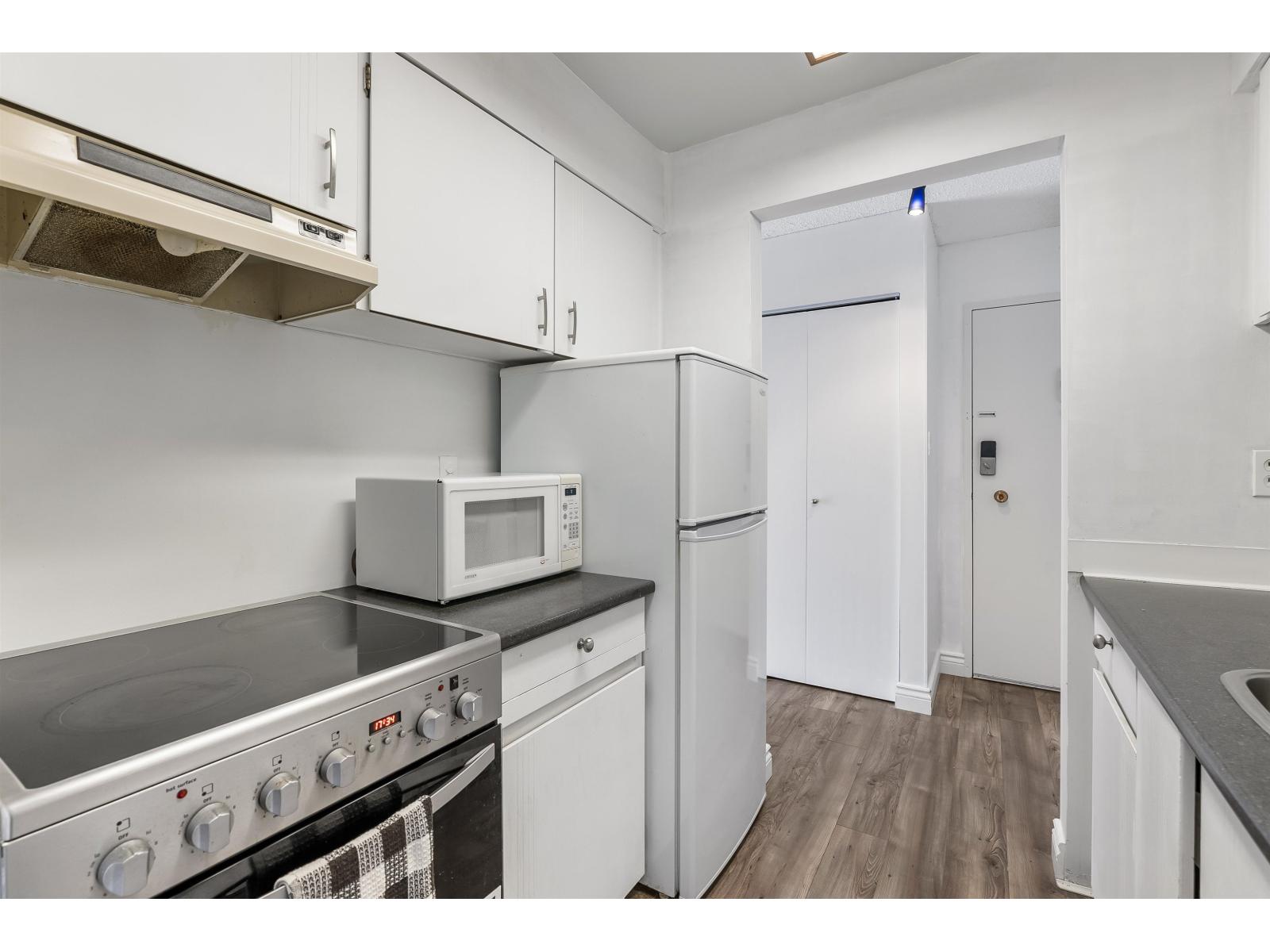 #221-11806 88 Avenue, Delta