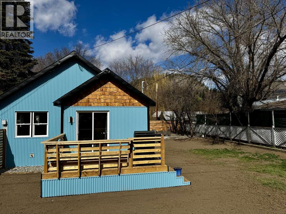 987 Kettle River Drive, Grand Forks