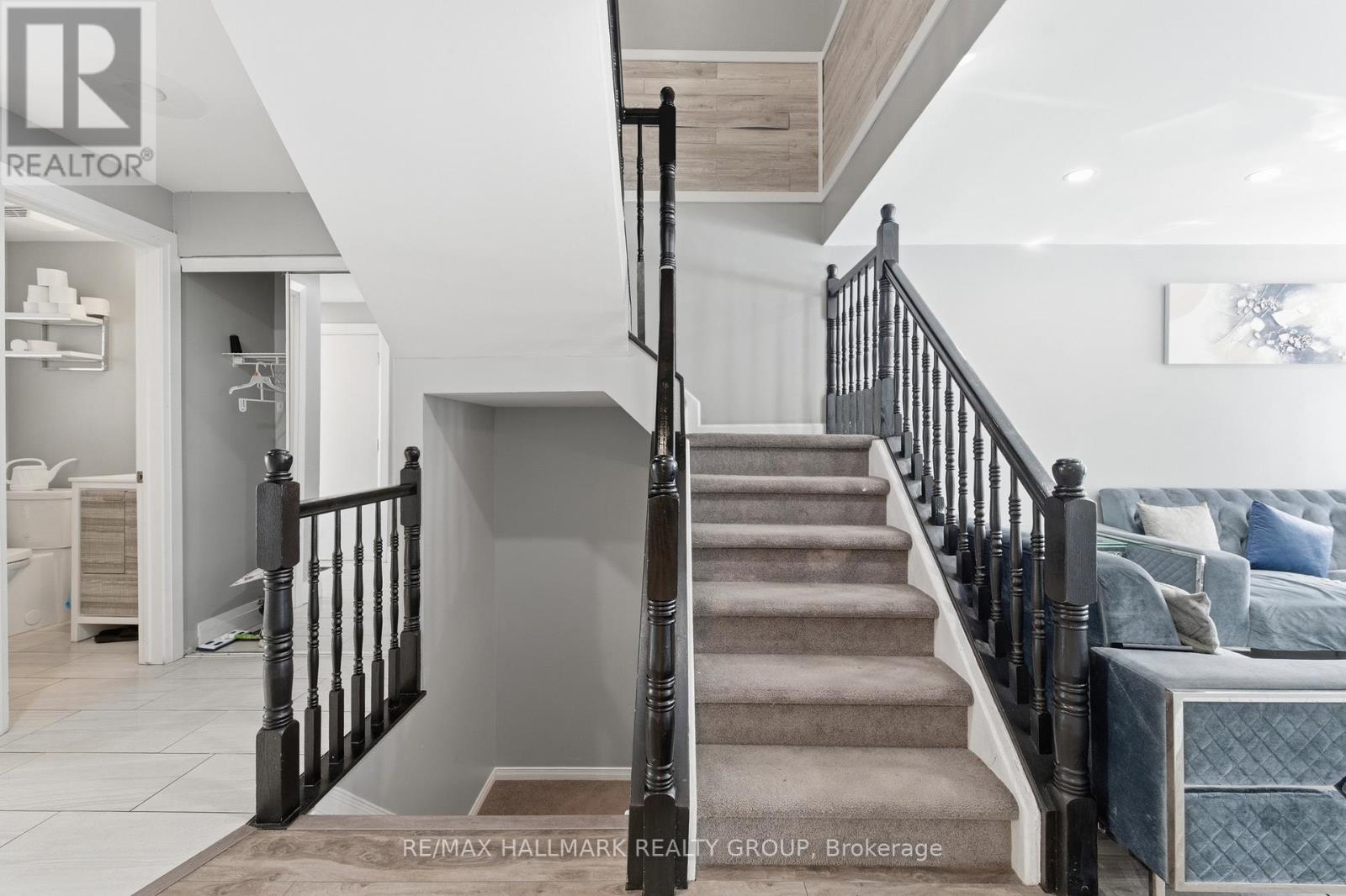 1924 ASHMONT STREET - 8