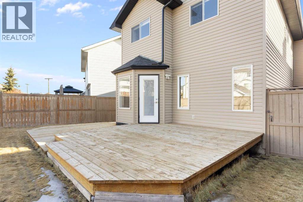 227 Bridlewood Circle SW