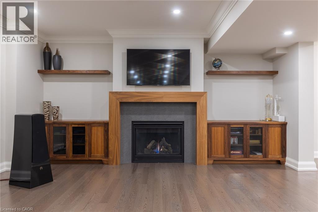 15 LAMBERT Common — photo 40