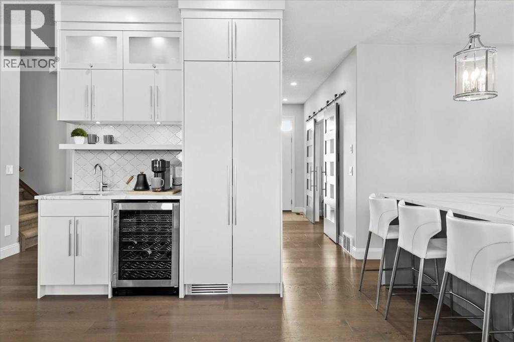 255 Gleneagles View, Cochrane