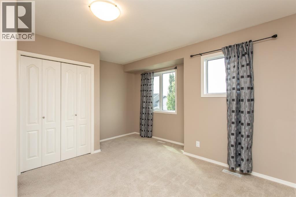 30 Carleton Avenue, Red Deer