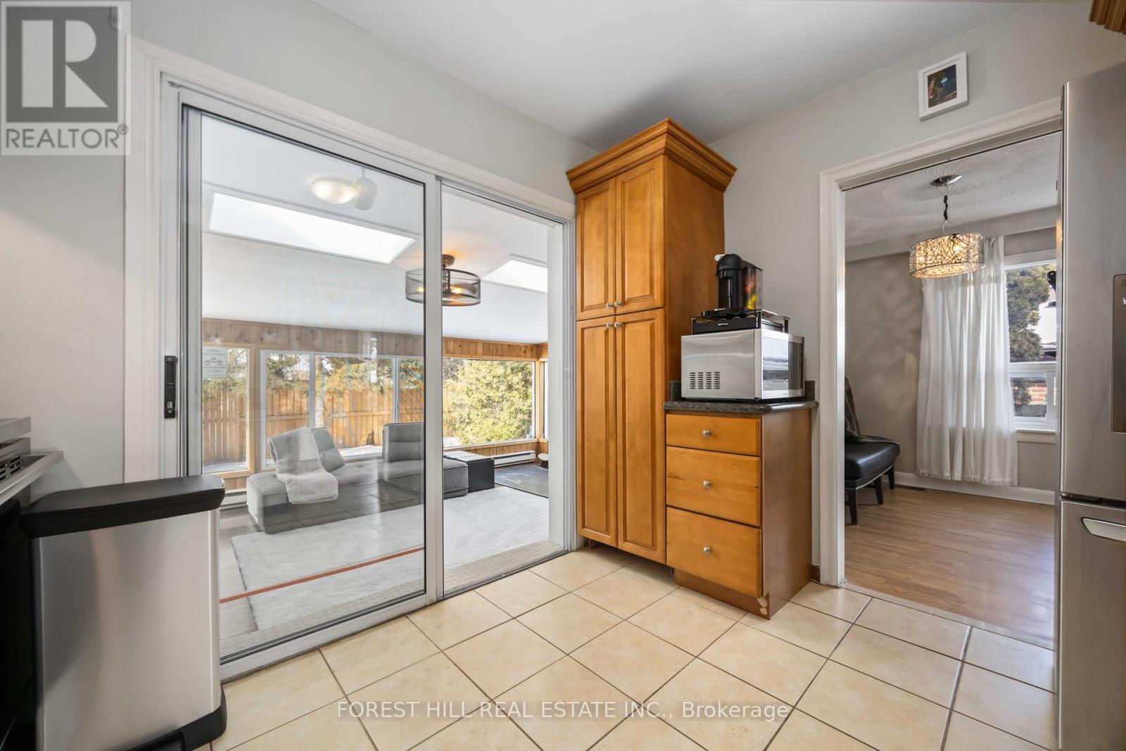 44 ADDISON CRESCENT - 10