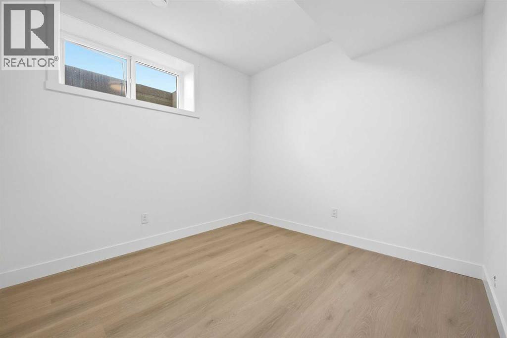 Single Family House for Sale in   Street NE Winston Heights/Mountview Calgary 