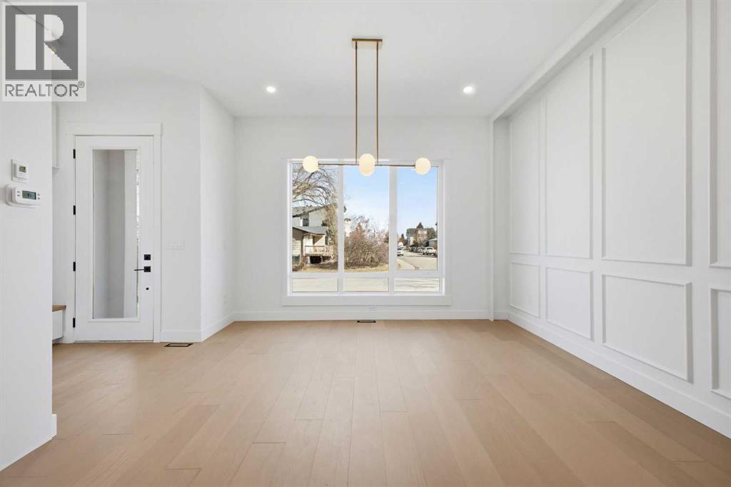 Single Family House for Sale in   Street NE Winston Heights/Mountview Calgary 