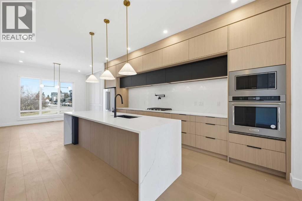 Single Family House for Sale in   Street NE Winston Heights/Mountview Calgary 