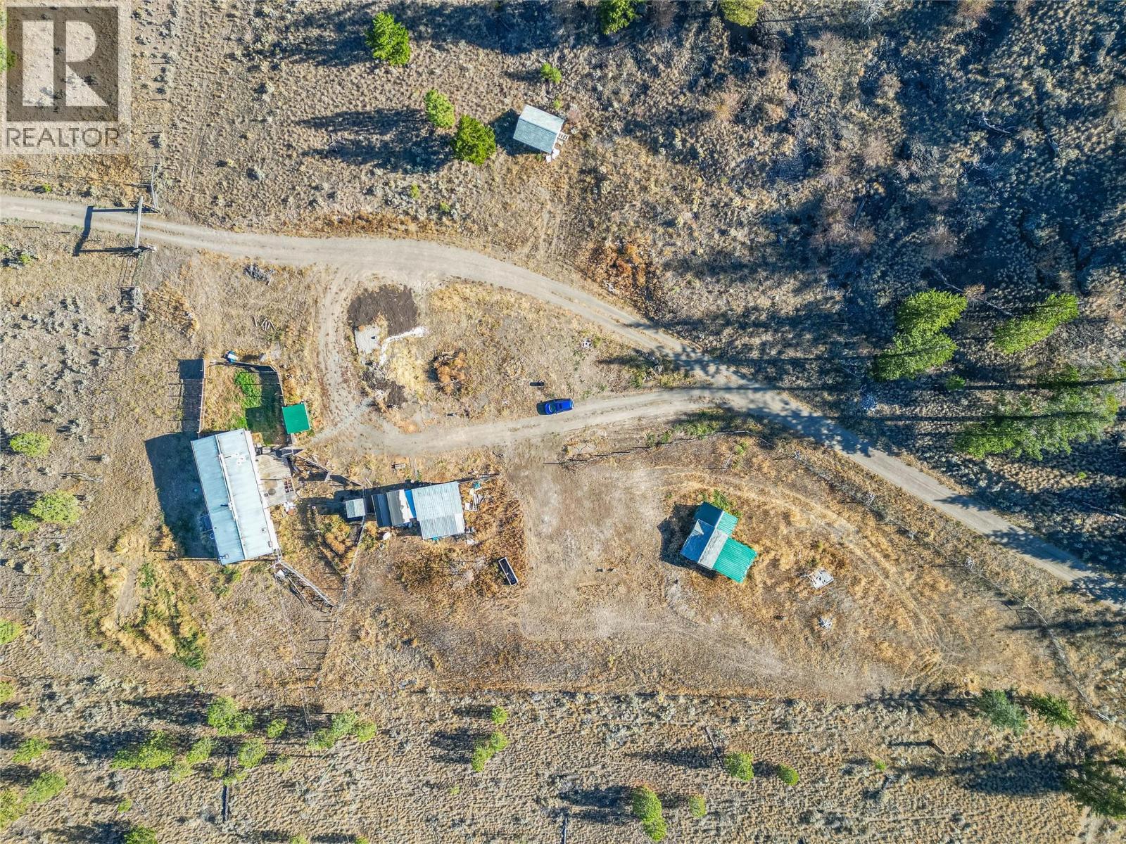 5165 TRANS CANADA HIGHWAY W - 27