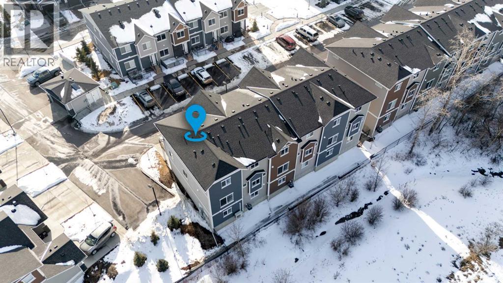 Single Family House for Sale in  Tuscany Summit Square NW Tuscany Calgary 