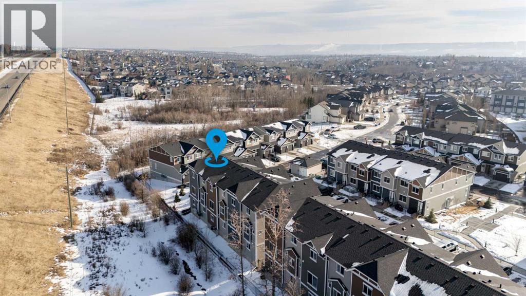 Single Family House for Sale in  Tuscany Summit Square NW Tuscany Calgary 