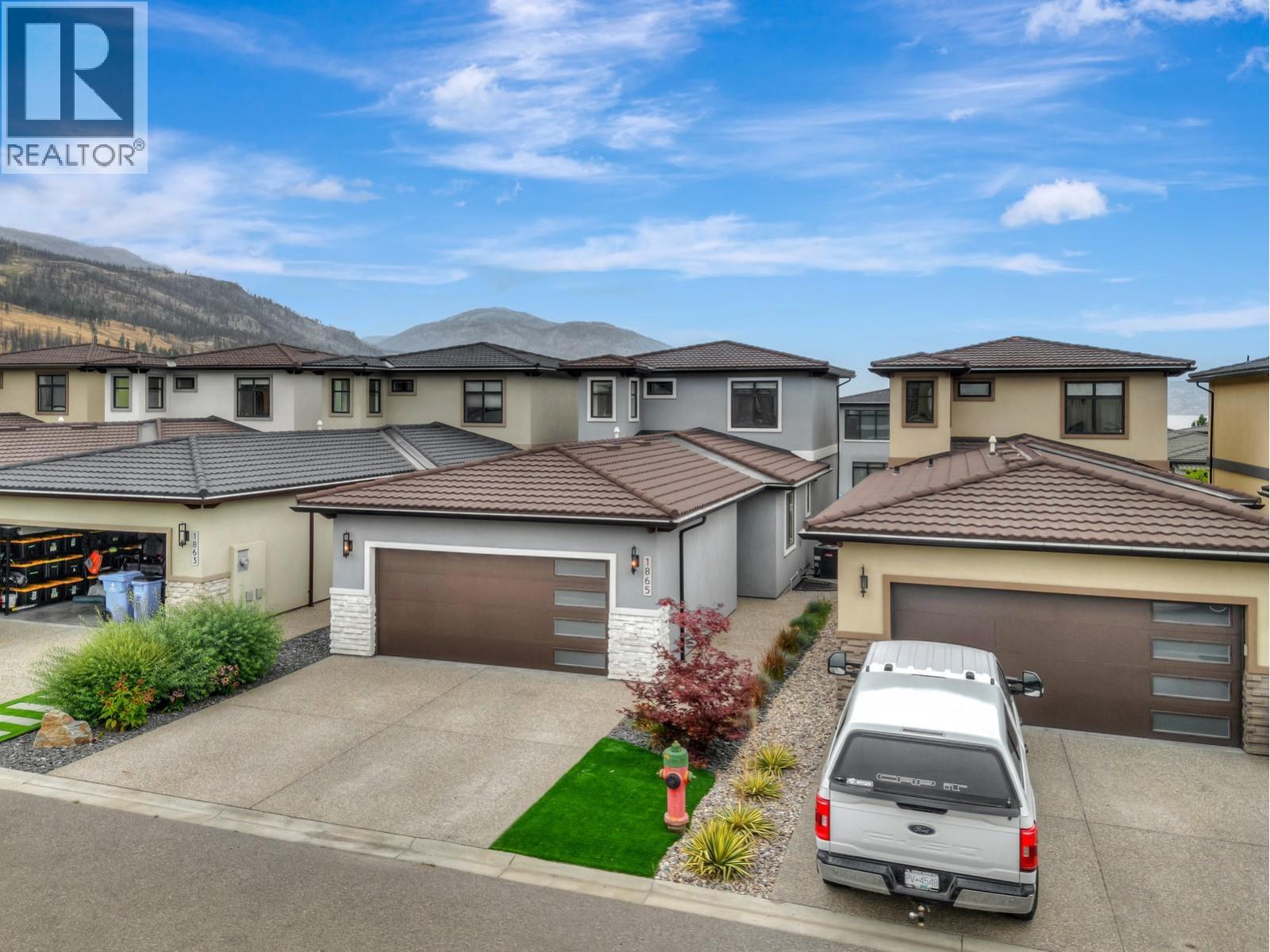 1865 Viewpoint Crescent, West Kelowna