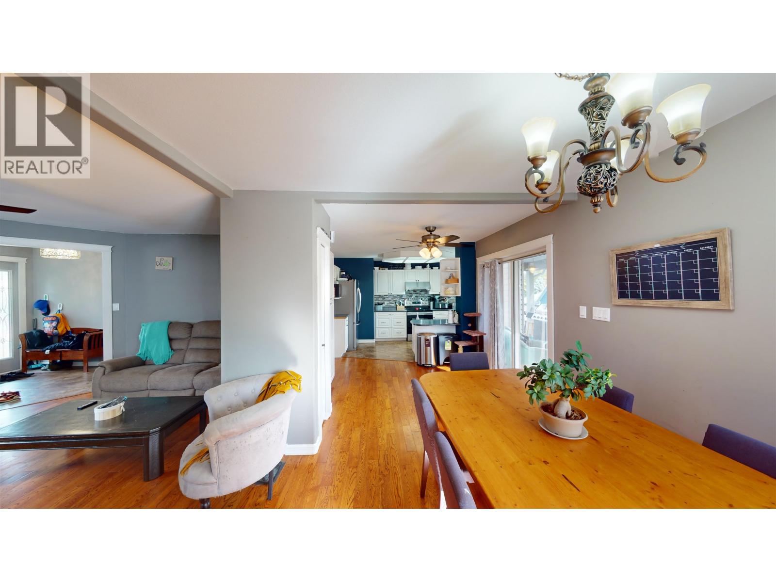 510 DIXON STREET - 3