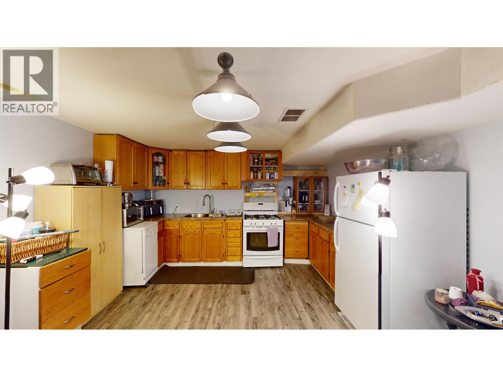 510 DIXON STREET - 27